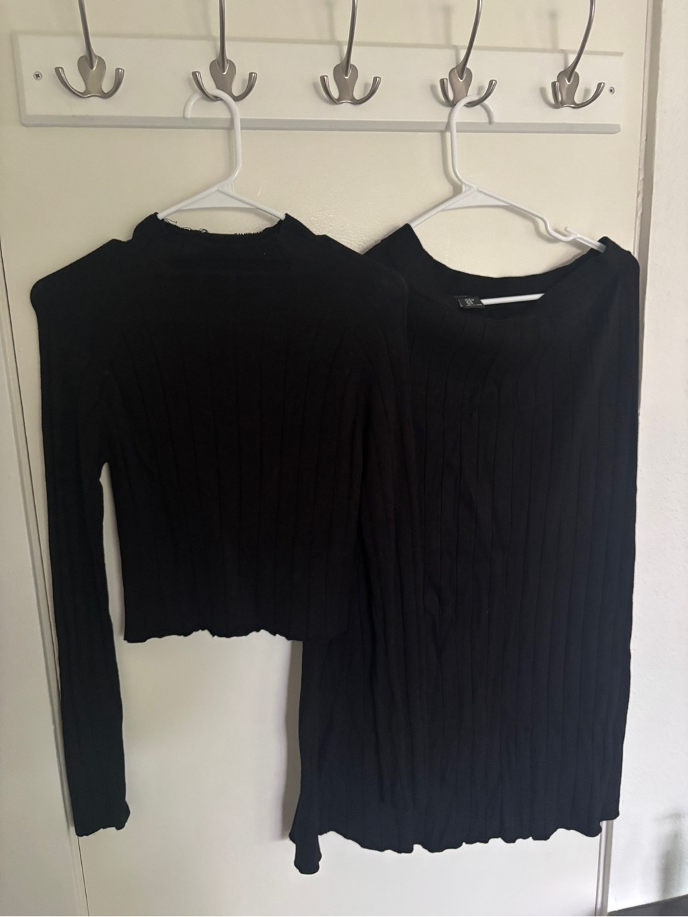 Rachel Zoe Black Ribbed Knit Top and Skirt Outfit